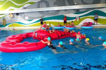 79827 crabby opblaasbaar speeltoestel