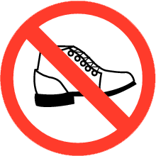 83213 pictogram verboden met schoenen